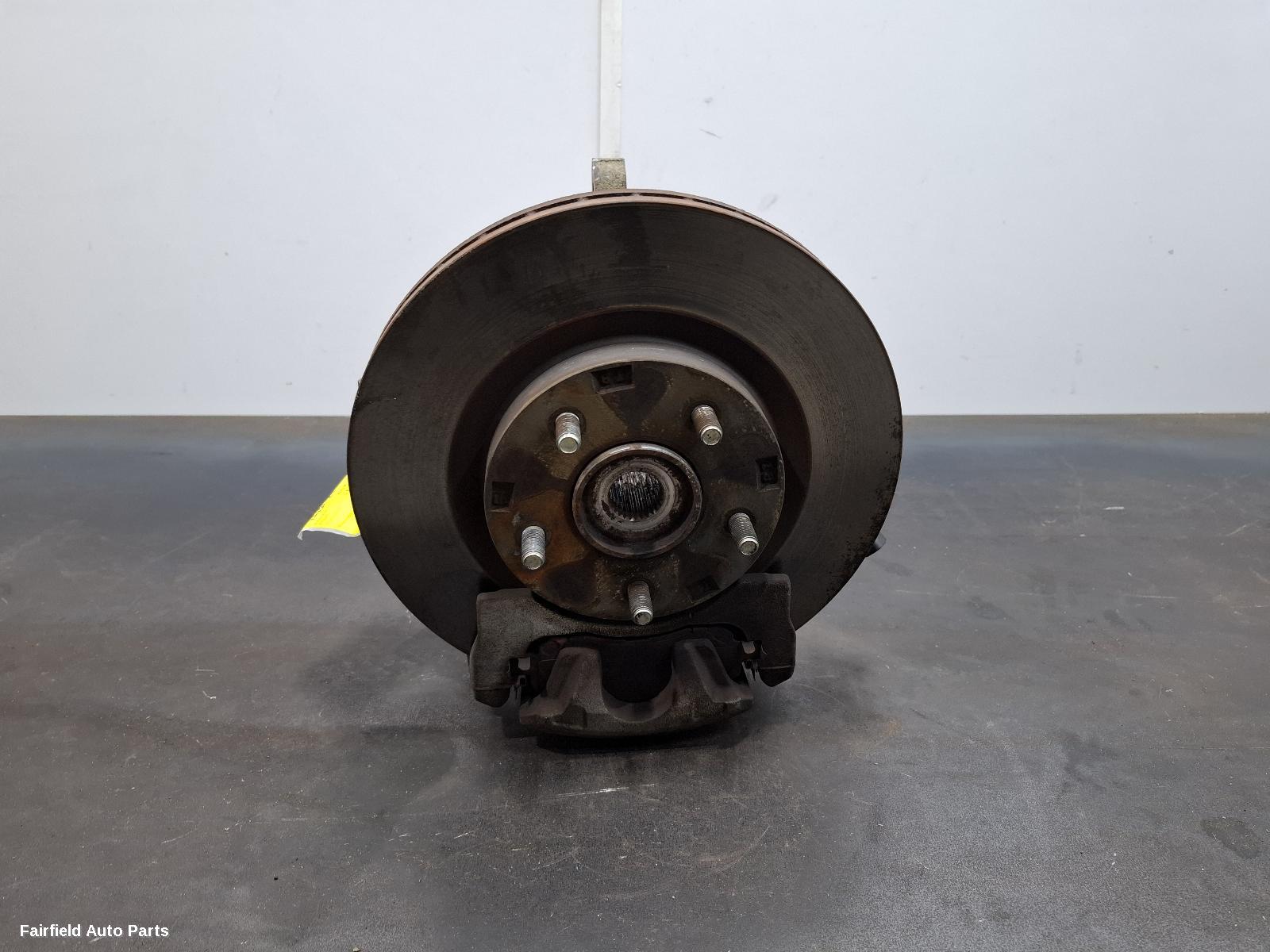 2010-2024 Mitsubishi Asx Left Front Hub Assembly