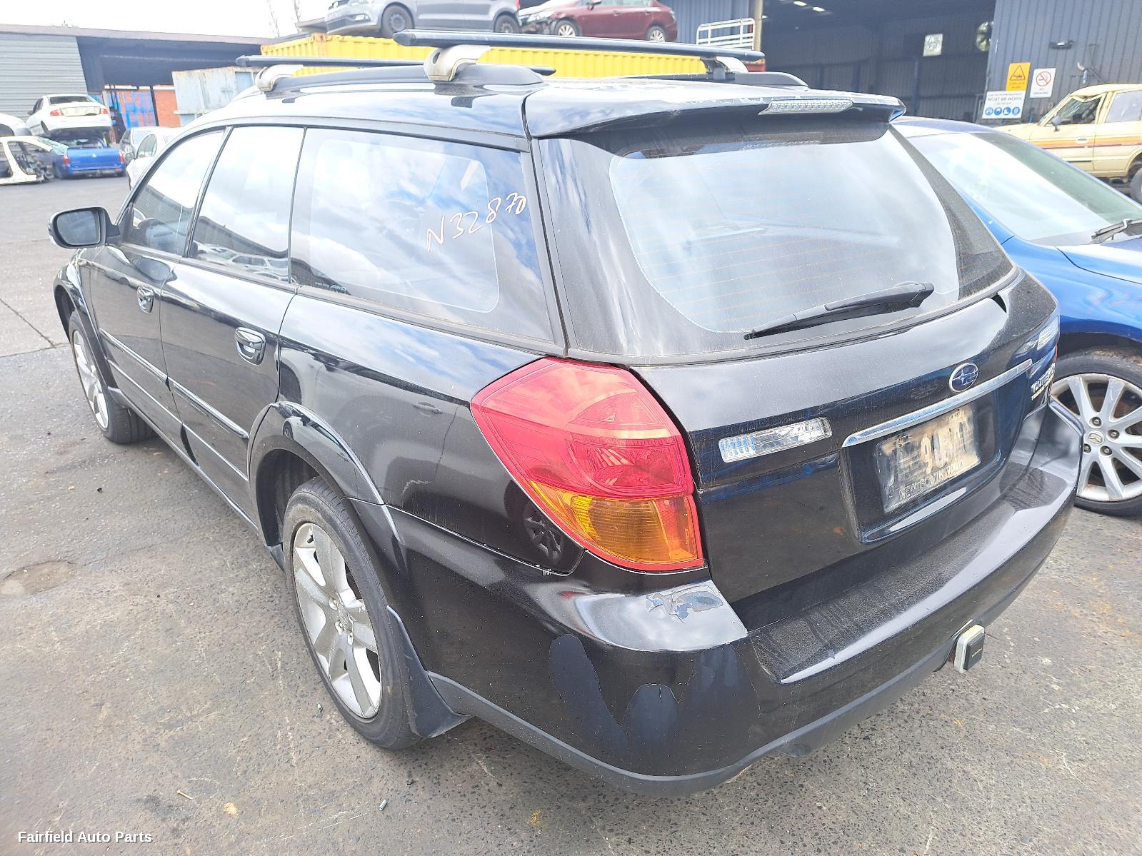 2005 Subaru Outback Right Taillight
