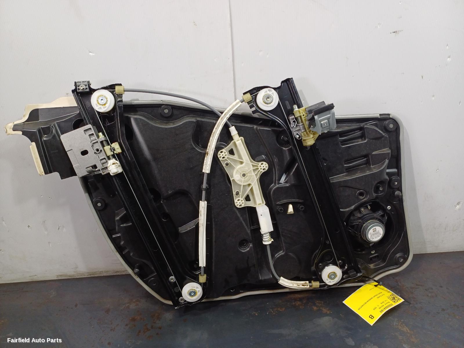 2013-2019 Mercedes Cla Class Right Front Window Reg Motor