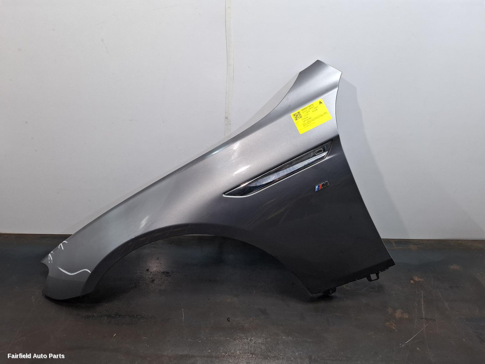 2011-2018 Bmw 6 Series Left Guard
