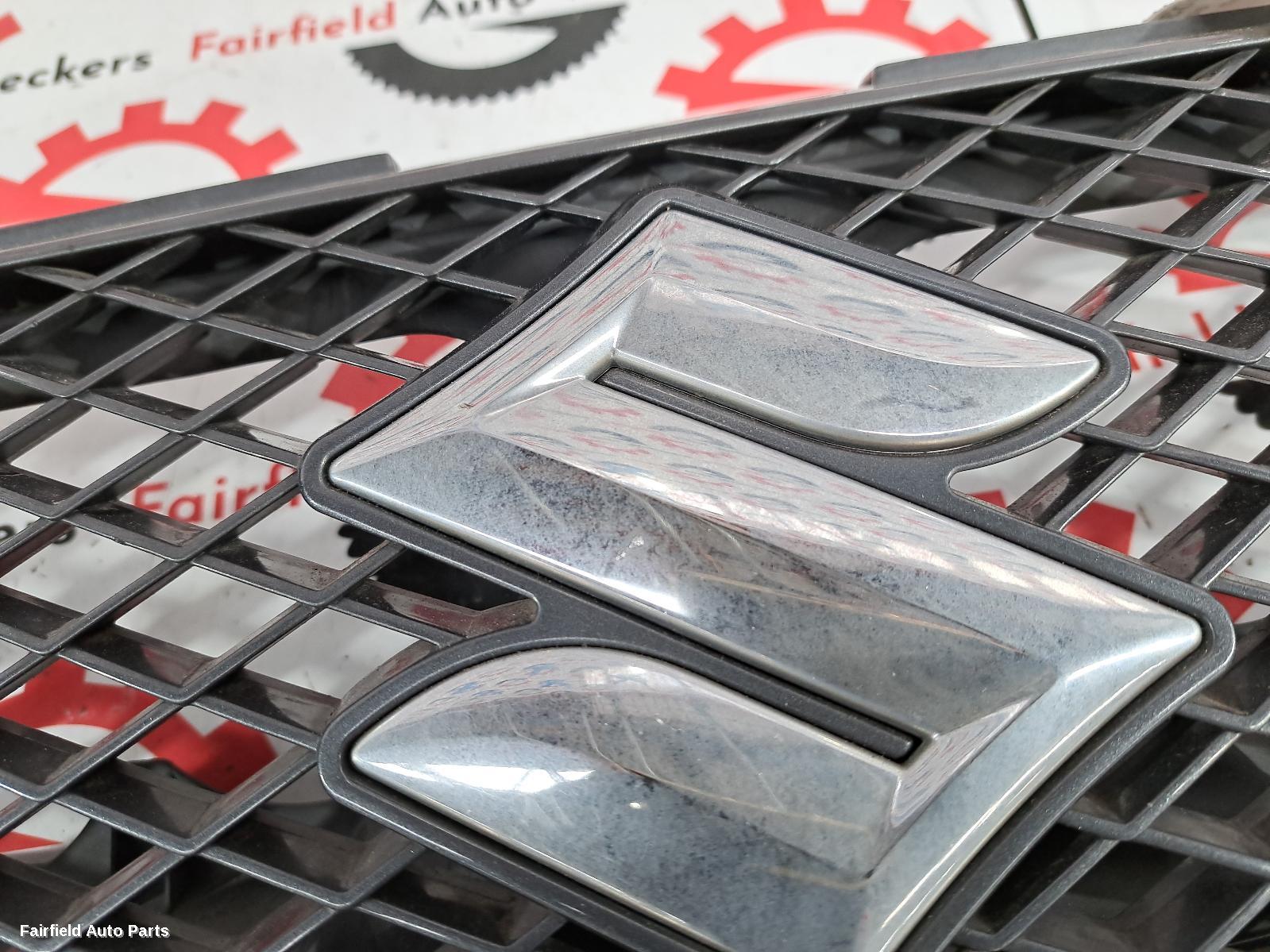 2005-2008 Suzuki Vitara Grille