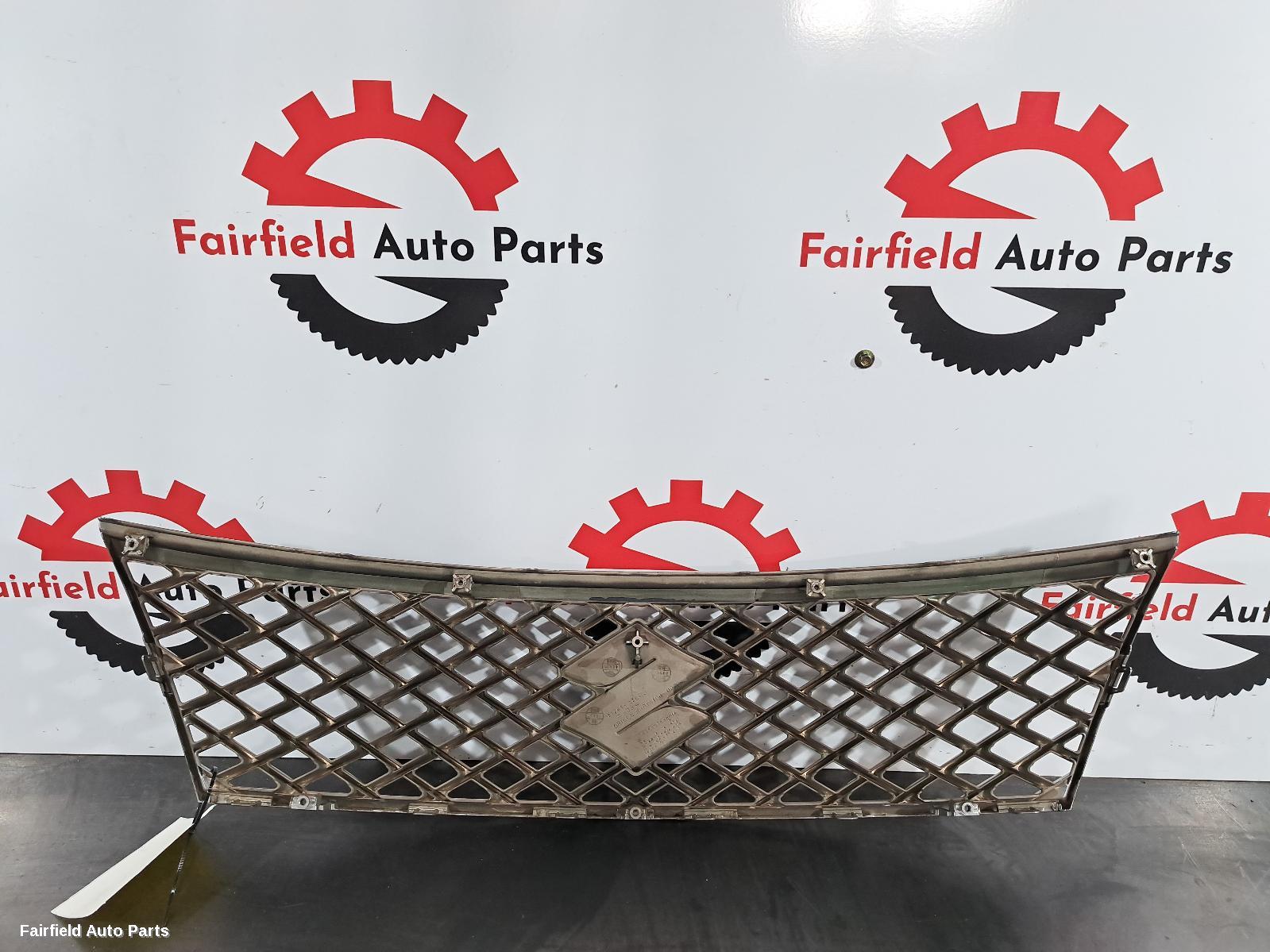 2012 Suzuki Kizashi Grille