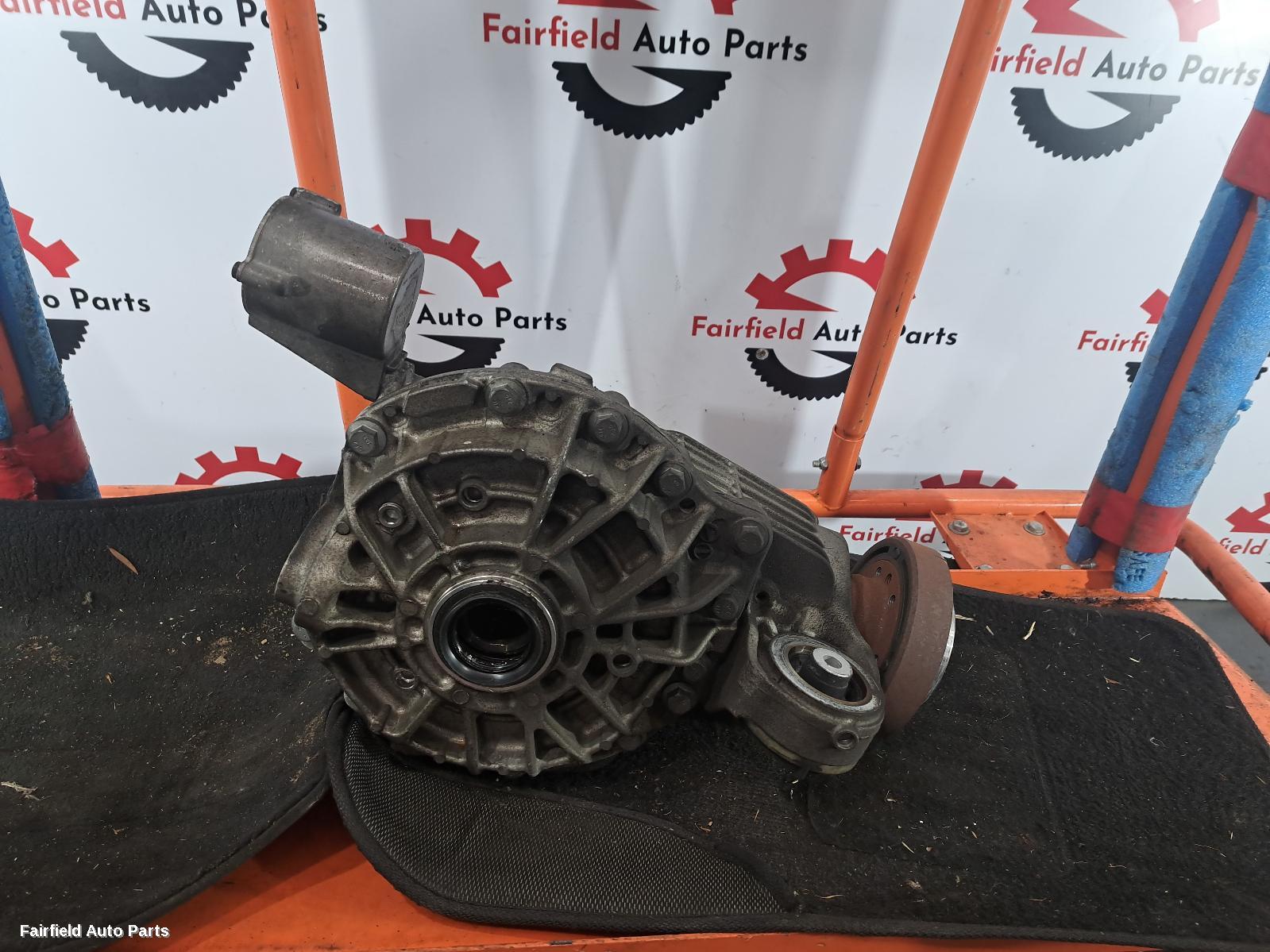 2013 Jaguar Xf Differential Centre