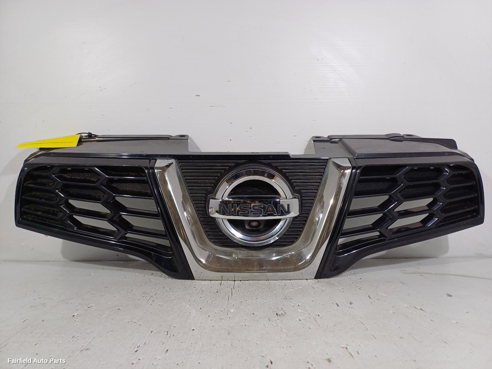 2010-2014 Nissan Dualis Grille