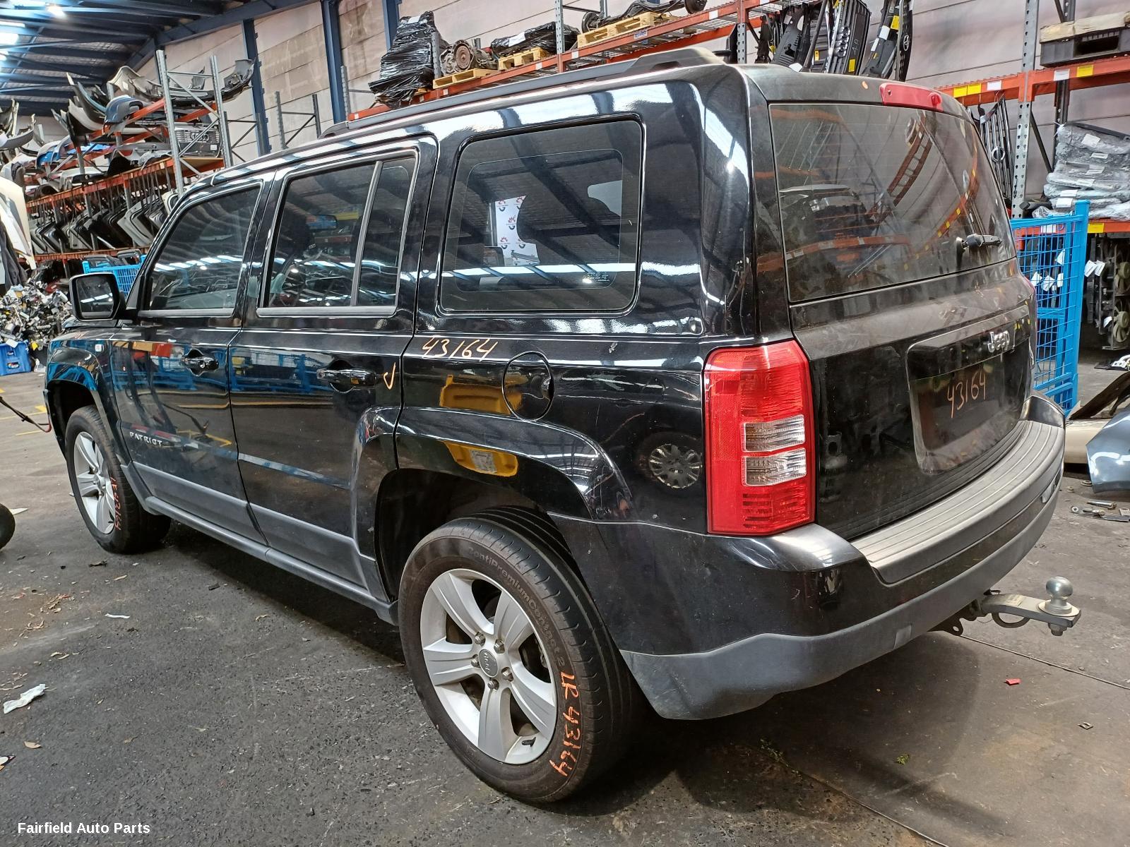 2014 Jeep Patriot Airbag Module Sensor