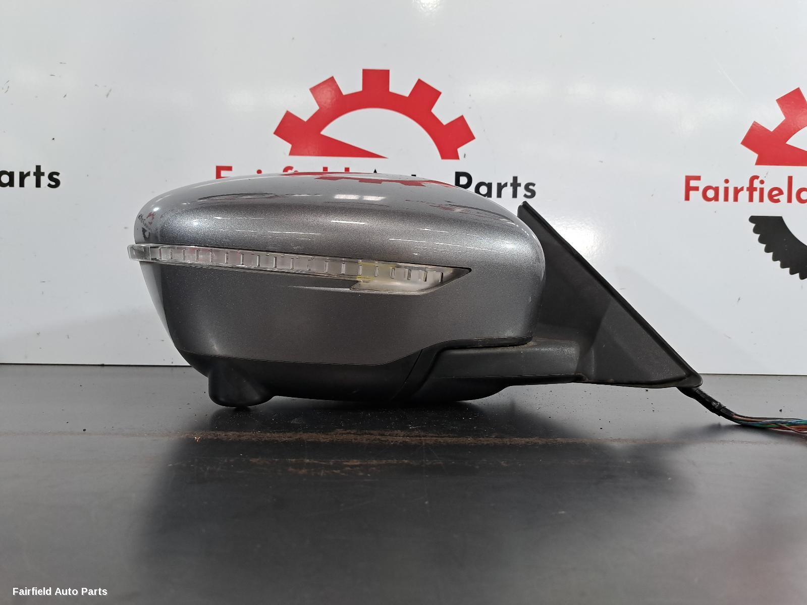 2016 Nissan Xtrail Right Door Mirror