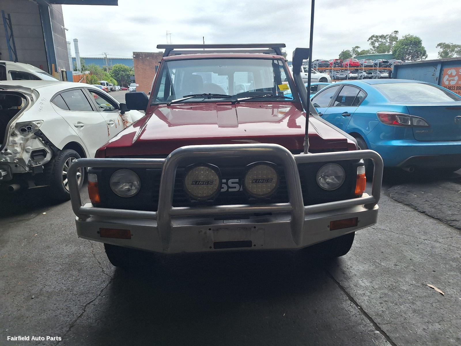 1992 Nissan Patrol Right Indicator Fog Side