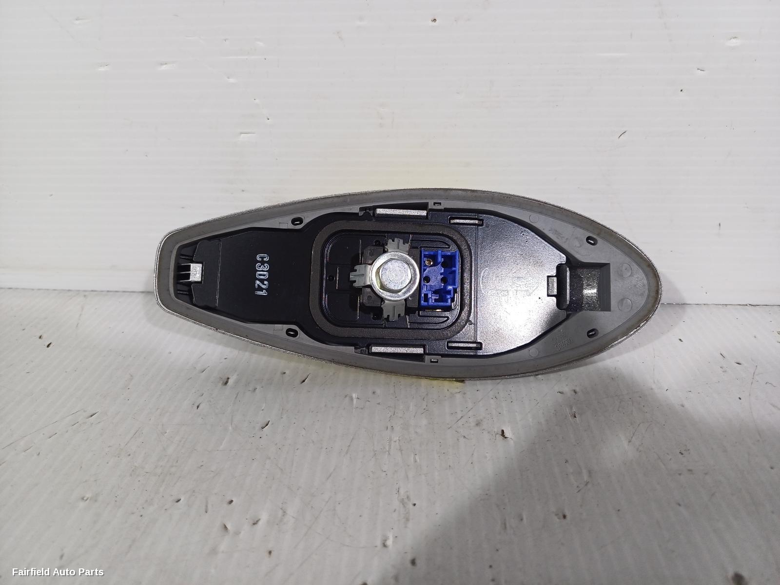 2013-2025 Lexus Is Series Antenna