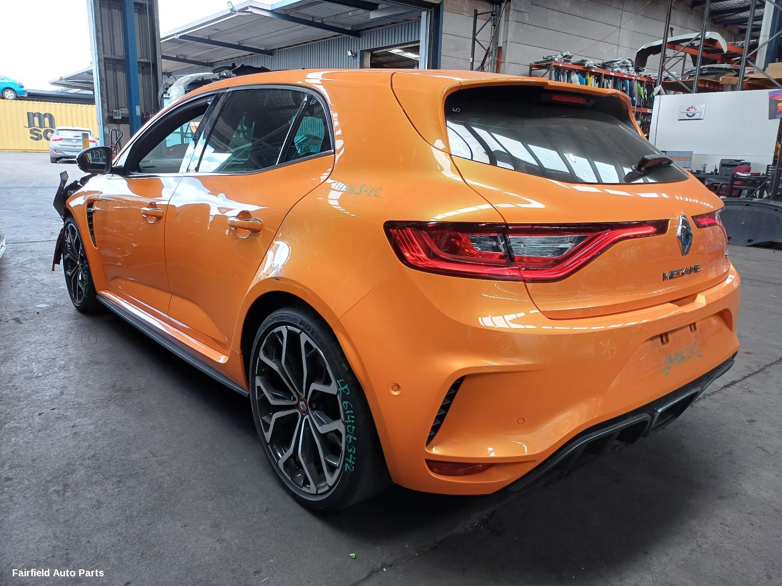 2018 Renault Megane Right Front Door