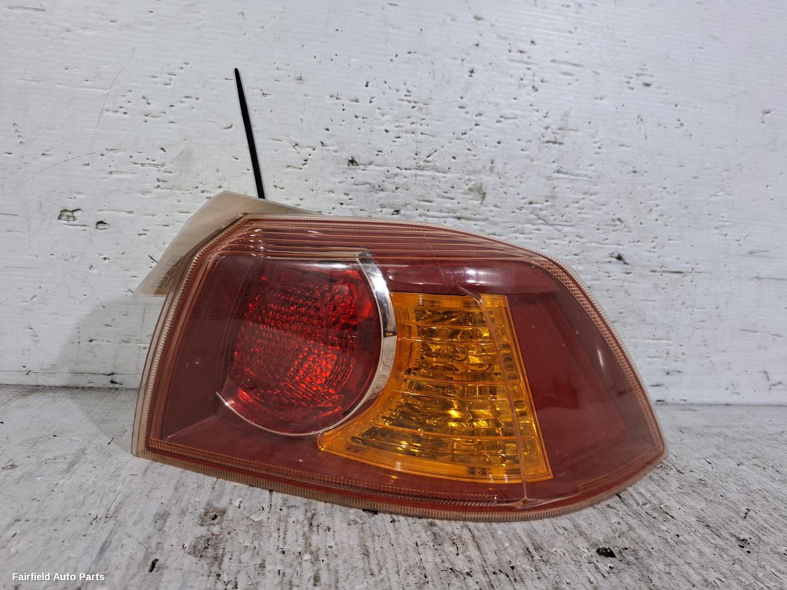 2007-2009 Mitsubishi Lancer Right Taillight