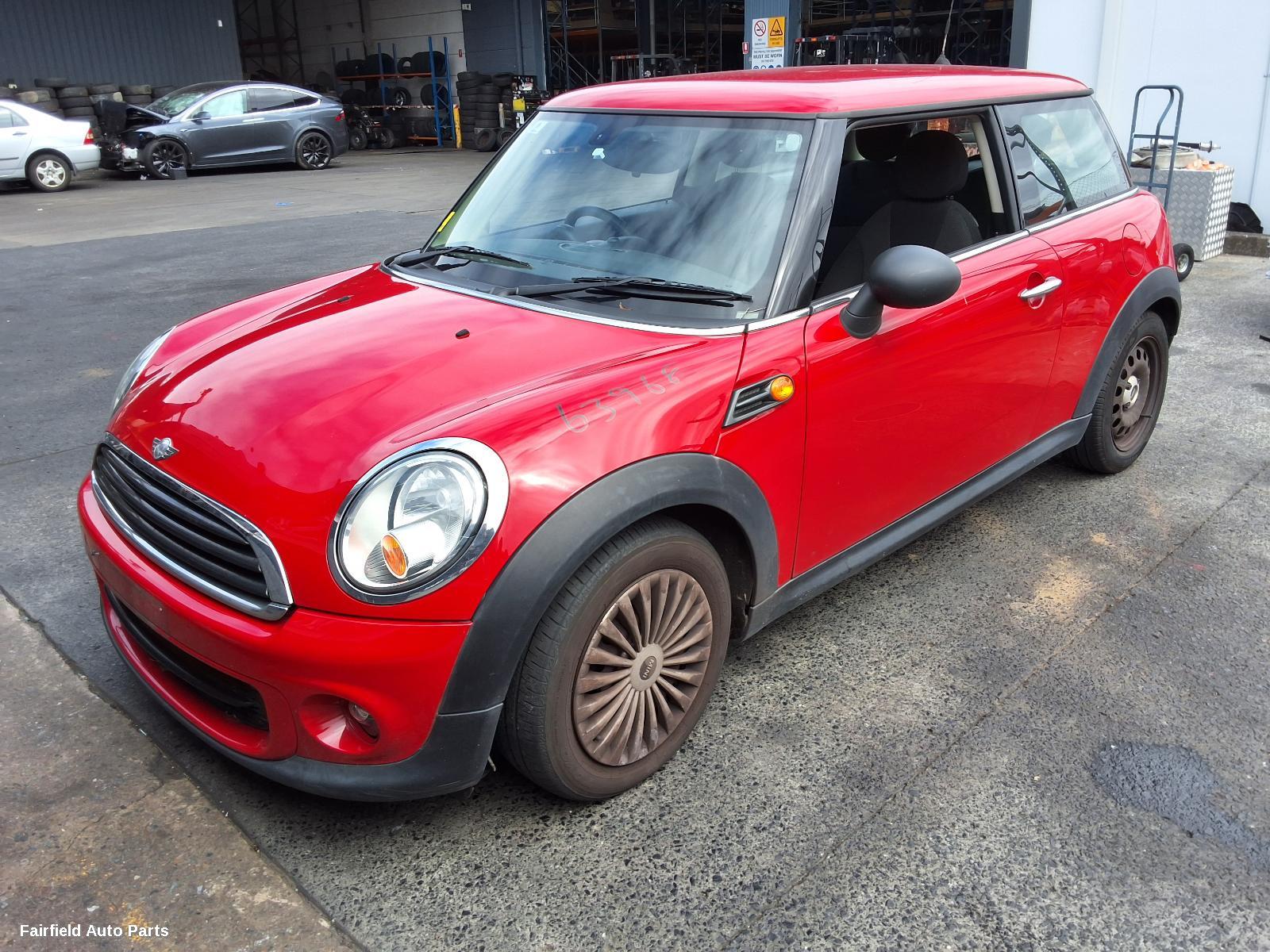 2012 Mini Cooper Right Headlamp