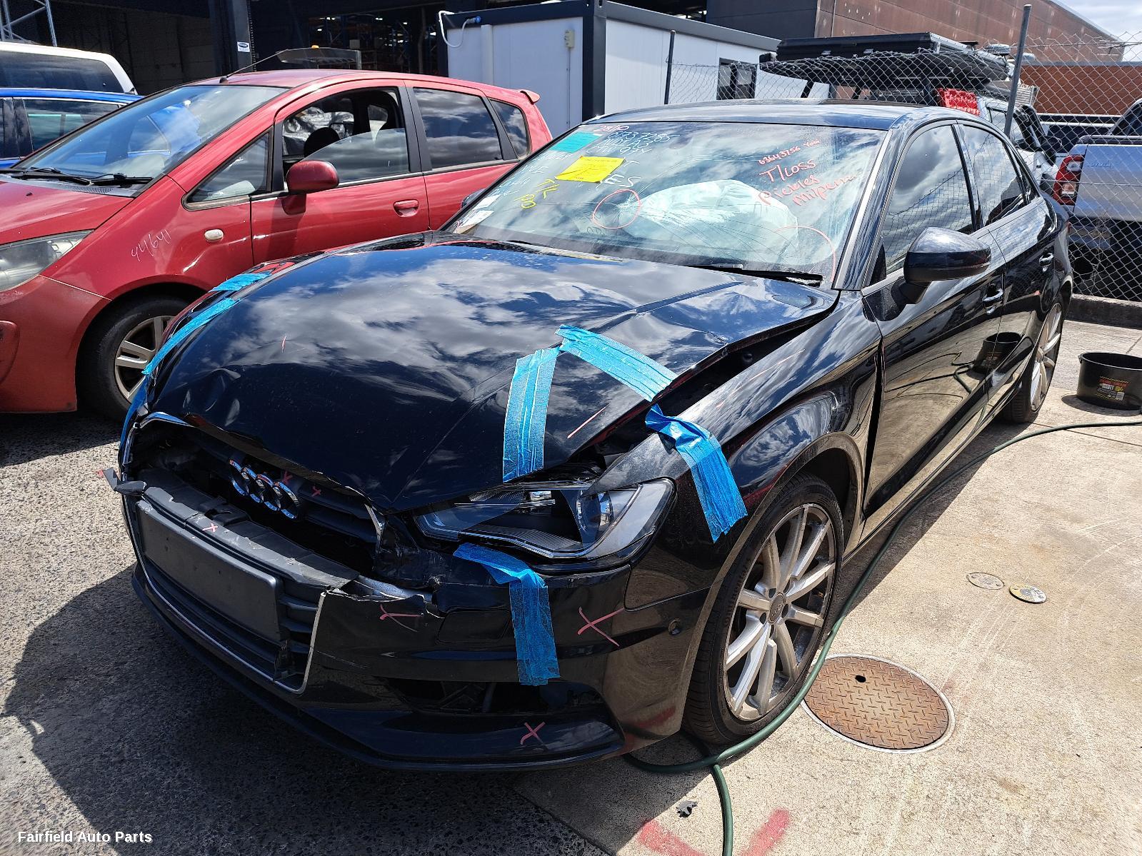 2014 Audi A3 Left Front Door