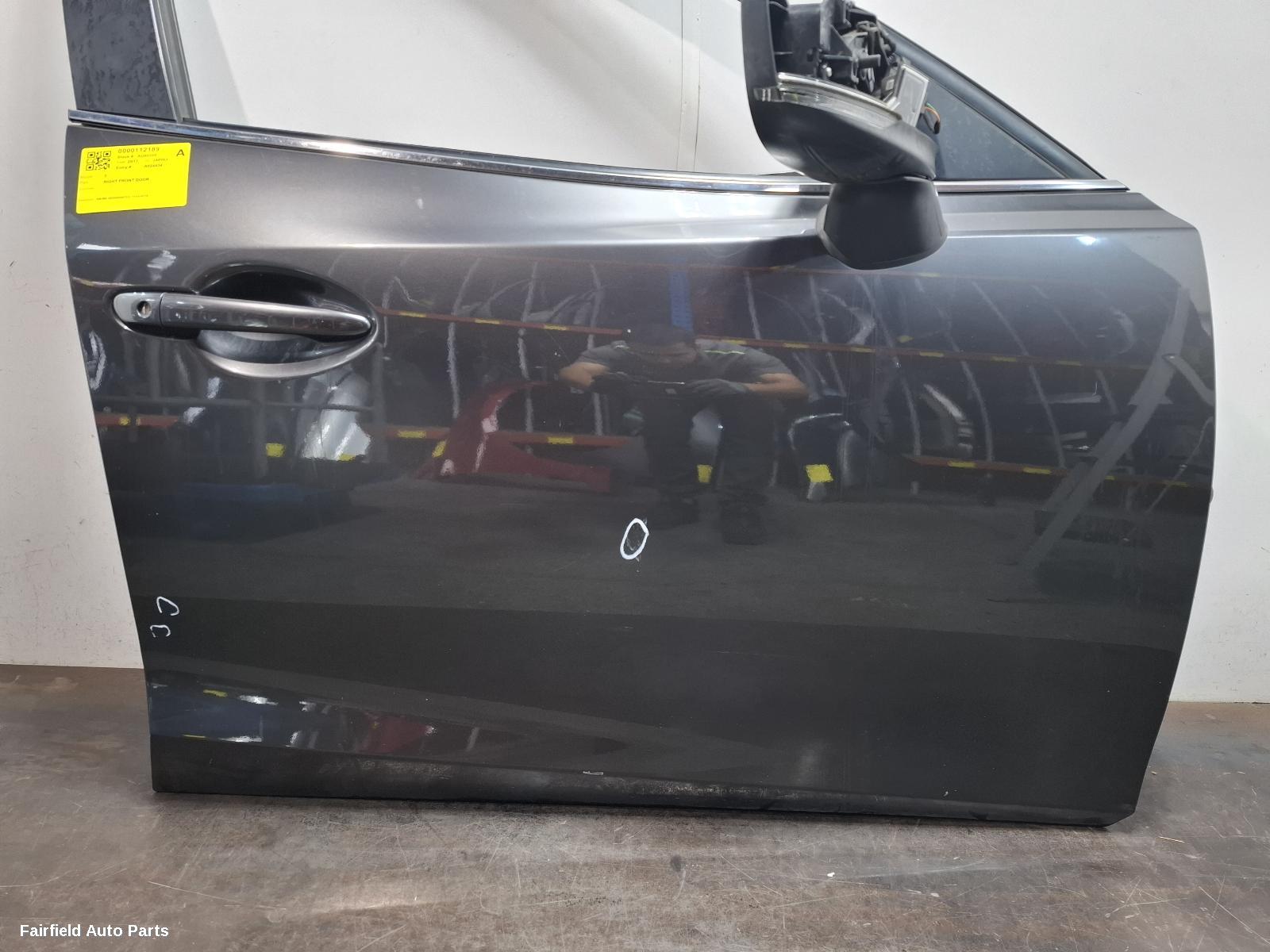 2013-2019 Mazda 3 Right Front Door