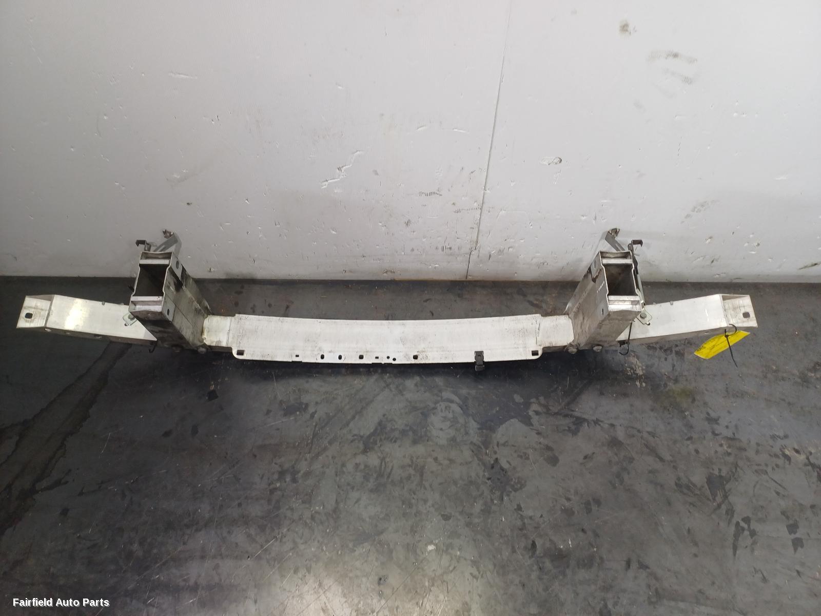 2011-2014 Mercedes C Class F Bar Reinforc Brack