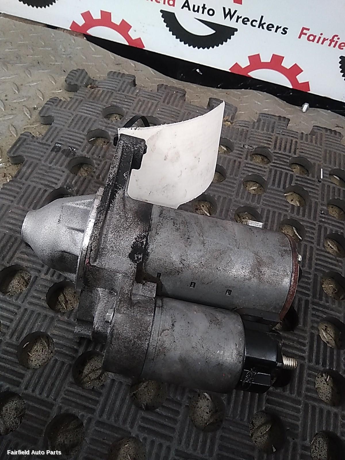 2014 Toyota Yaris Starter