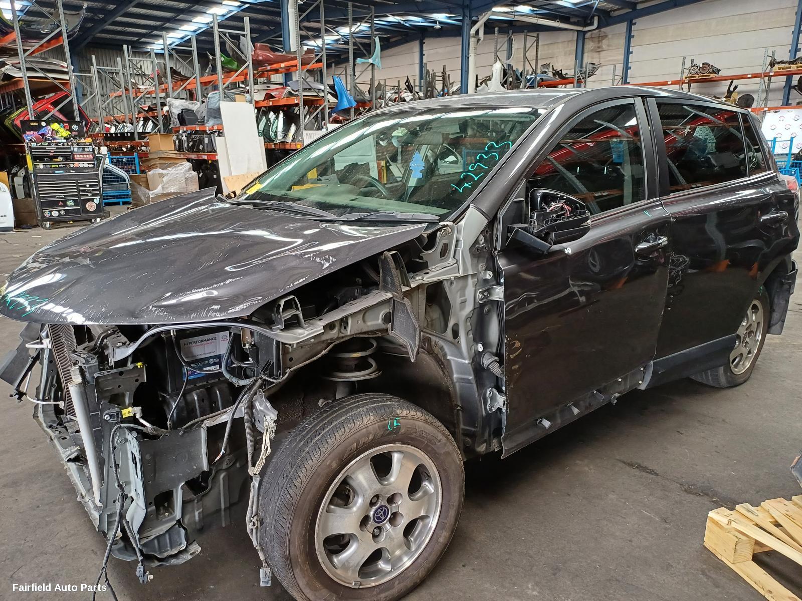 2016 Toyota Rav4 Right Taillight