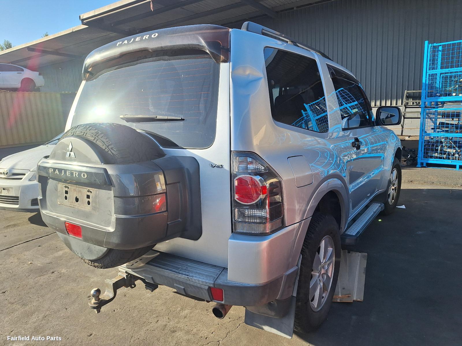 2007 Mitsubishi Pajero A C Compressor