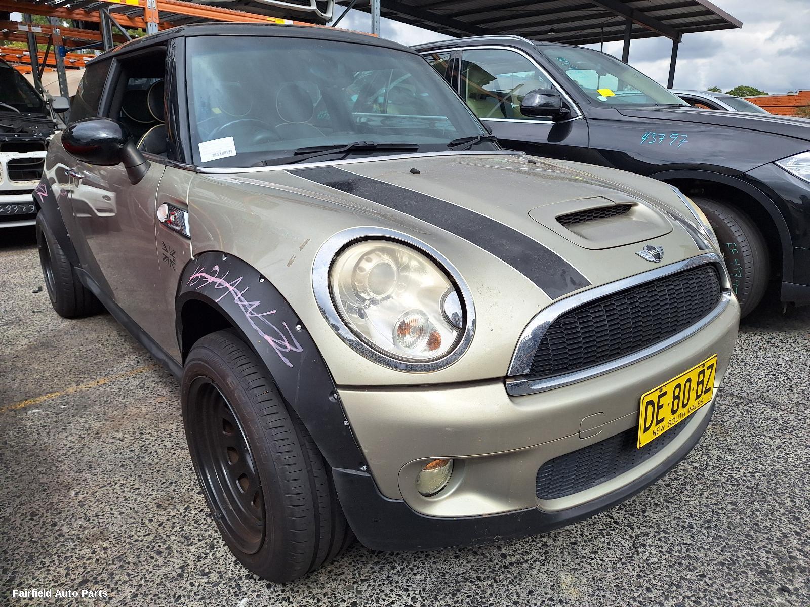 2007 Mini Cooper Left Headlamp