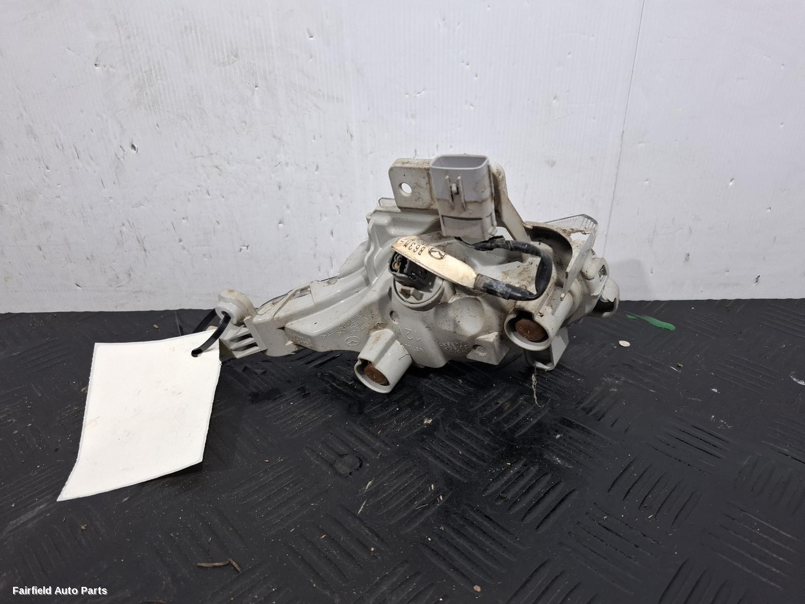 2016-2019 Mazda 3 Right Indicator Fog Side