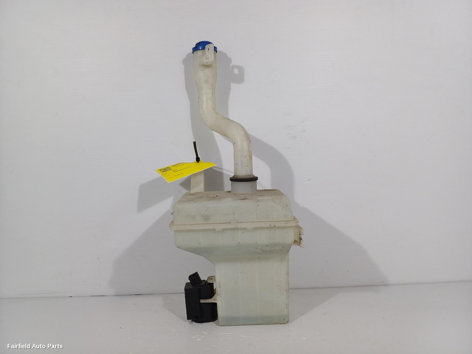 2002-2011 Hyundai Getz Washer Bottle