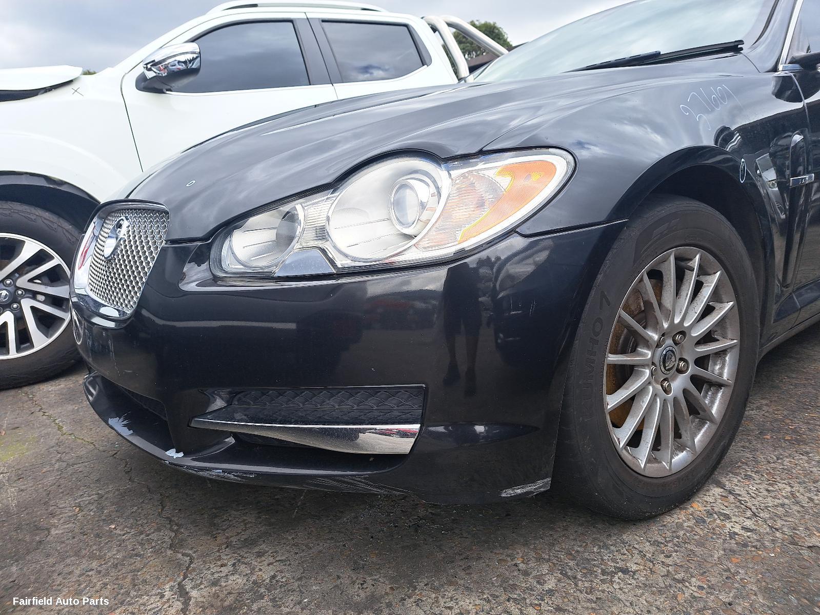 2010 Jaguar Xf Left Taillight