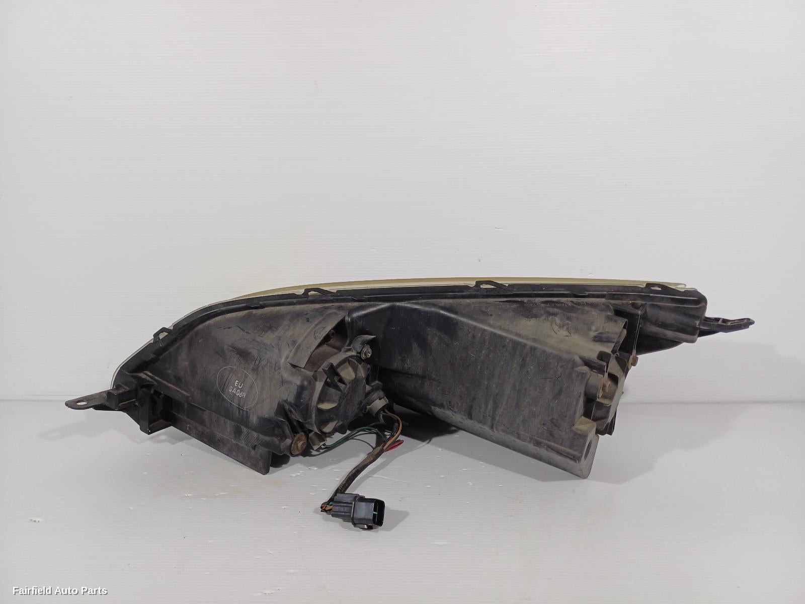 2002-2005 Mitsubishi Colt Right Headlamp