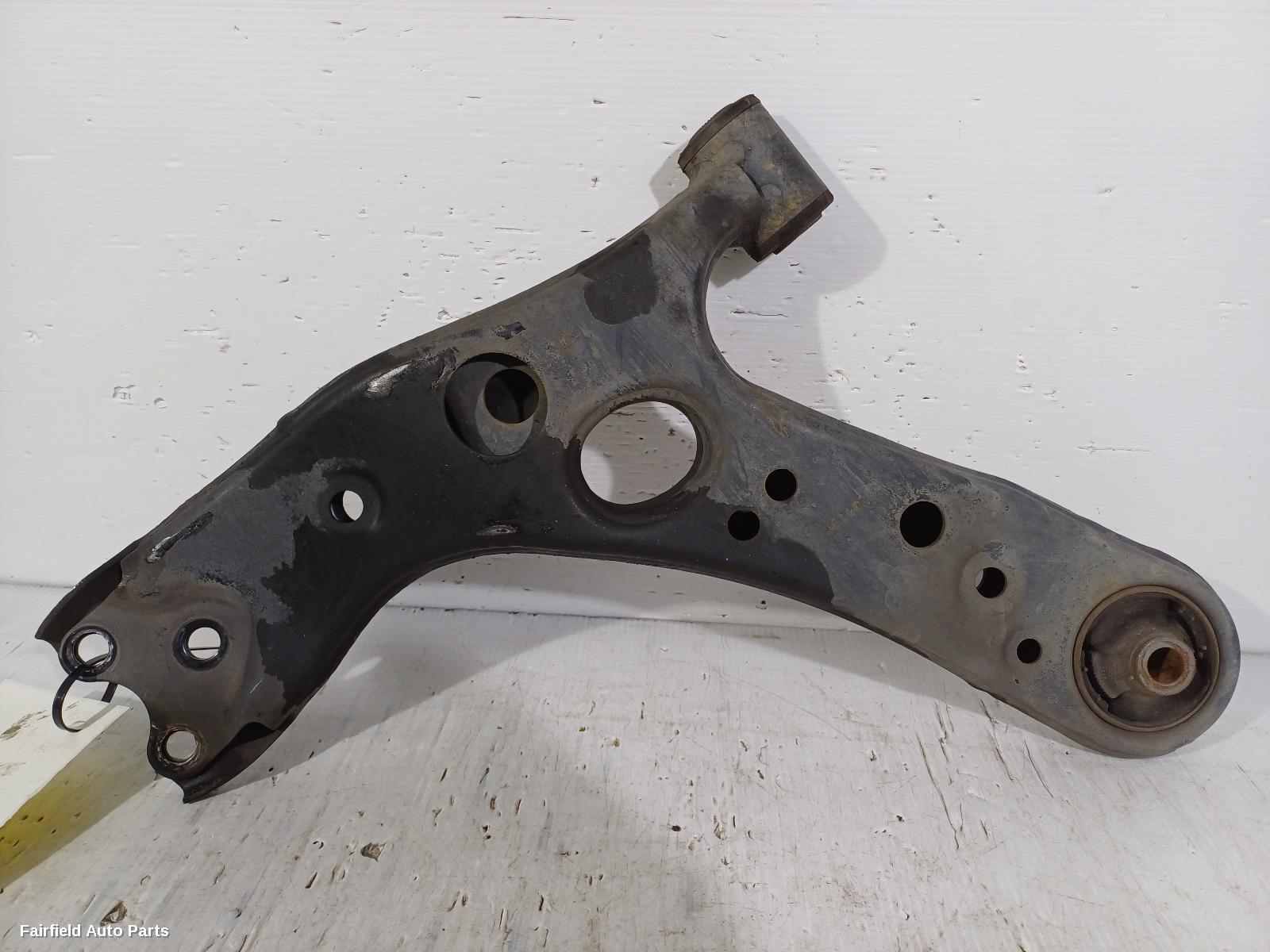 2010-2020 Lexus Ct200h Right Front Lower Control Arm