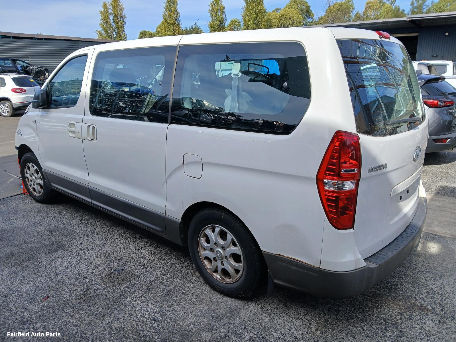 2015 Hyundai Iload/imax Caliper