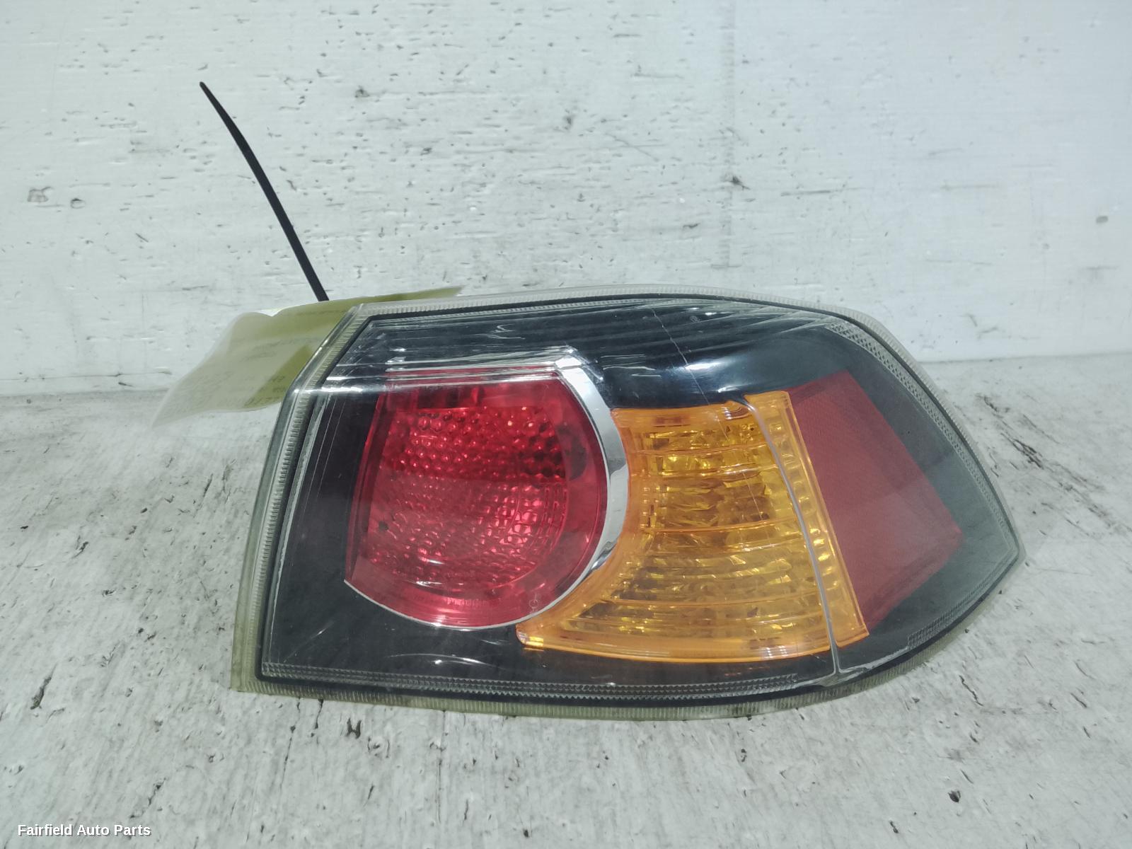 2007-2017 Mitsubishi Lancer Right Taillight