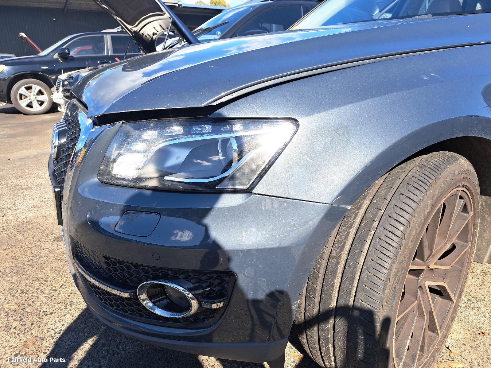 2009 Audi Q5 Left Headlamp