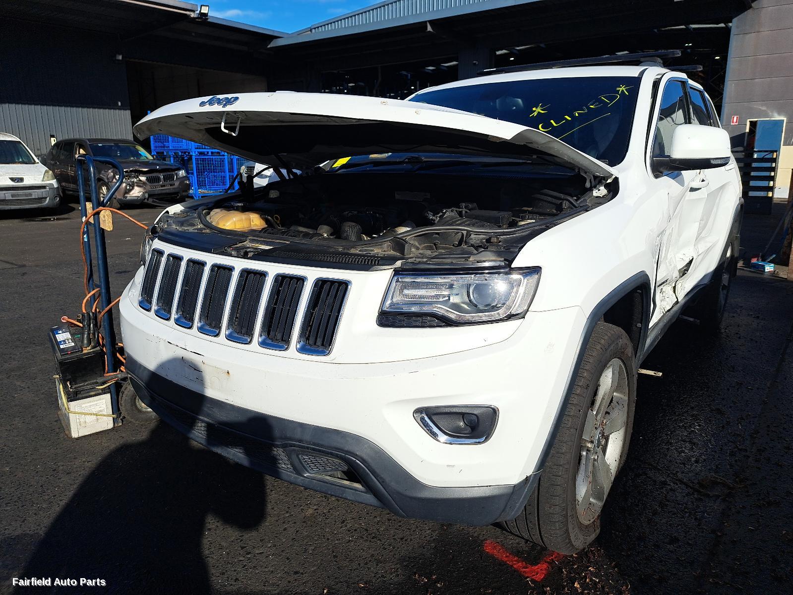 2013 Jeep Grandcherokee Left Headlamp