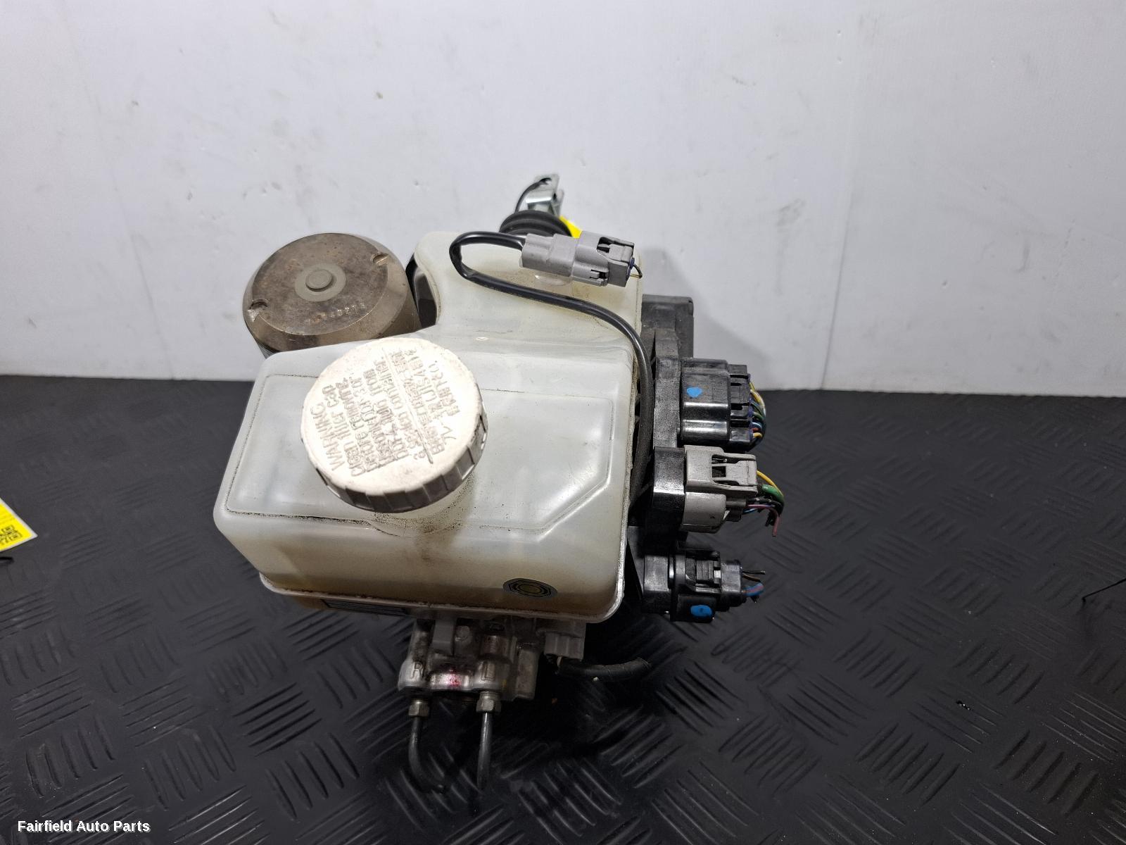2006-2021 Mitsubishi Pajero Abs Pump Modulator
