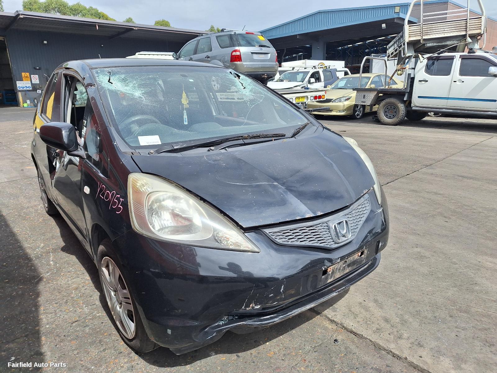 2010 Honda Jazz Right Guard