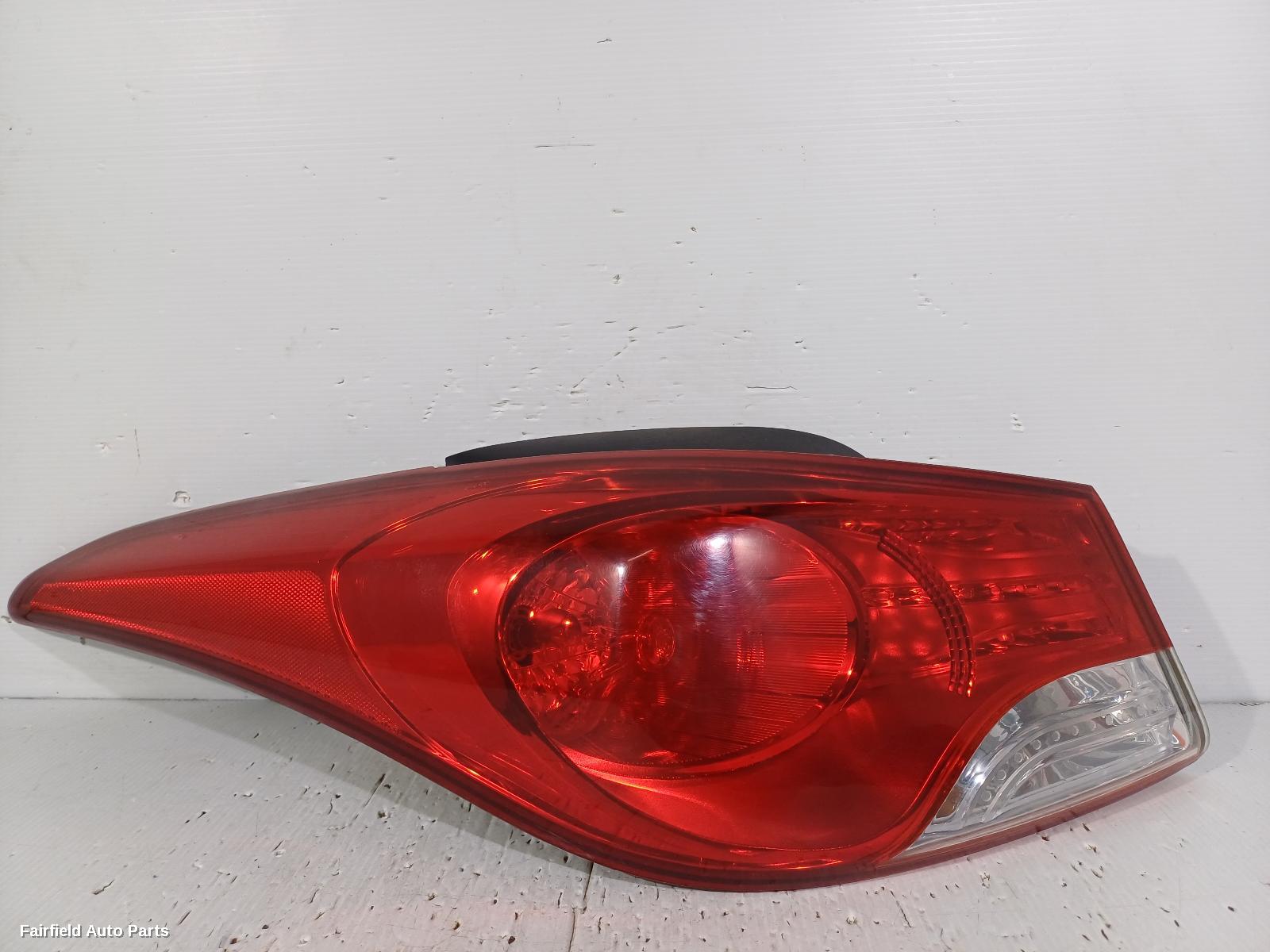 2011-2013 Hyundai Elantra Left Taillight