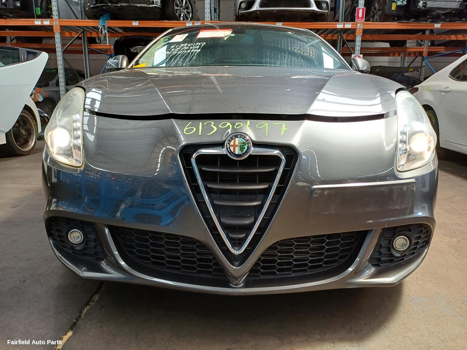 2013 Alfa Romeo Giulietta Radiator