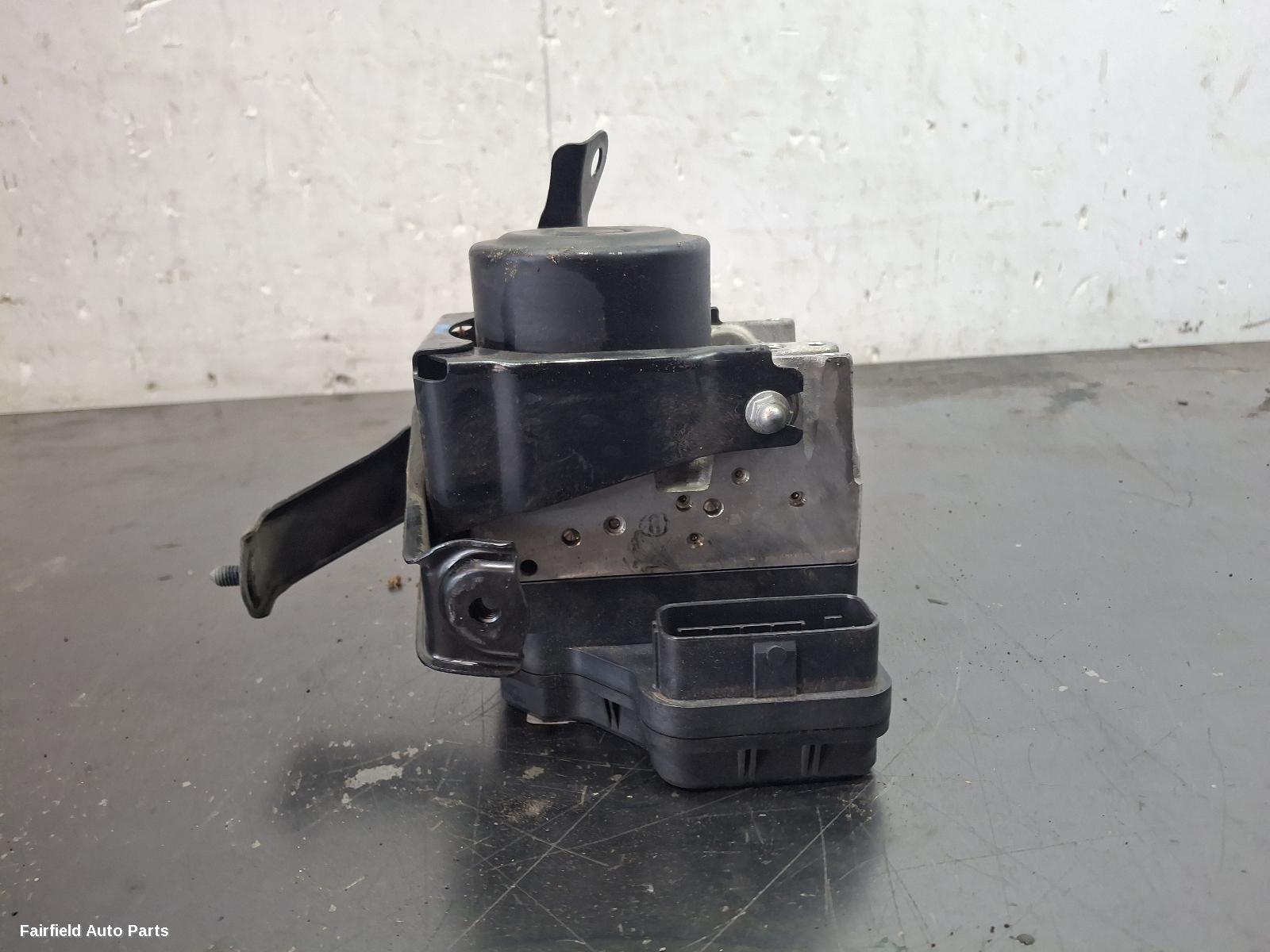 2005-2014 Lexus Is250/is250c Abs Pump Modulator