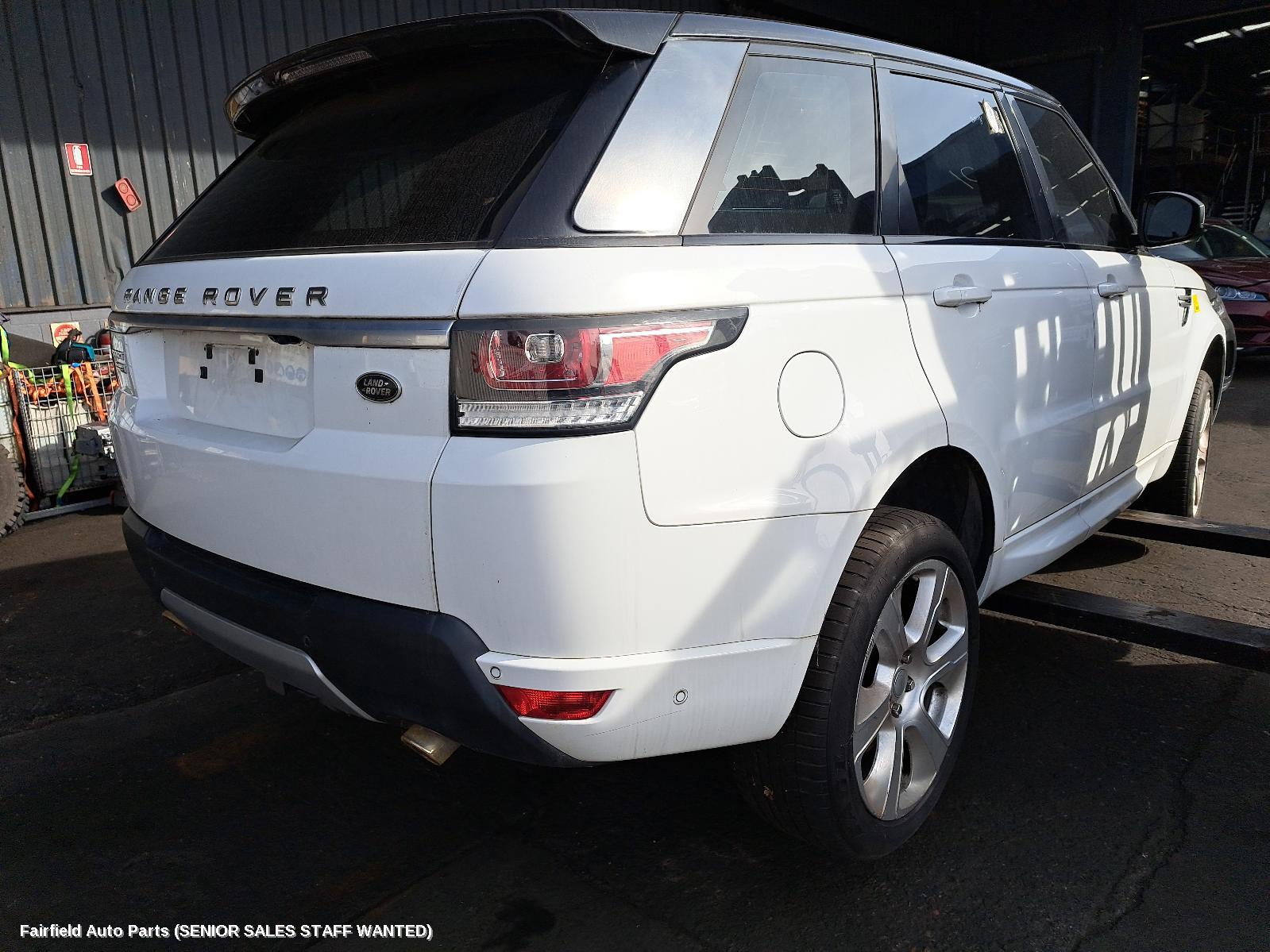 2016 Land Rover Rangerover Sport Radiator Support