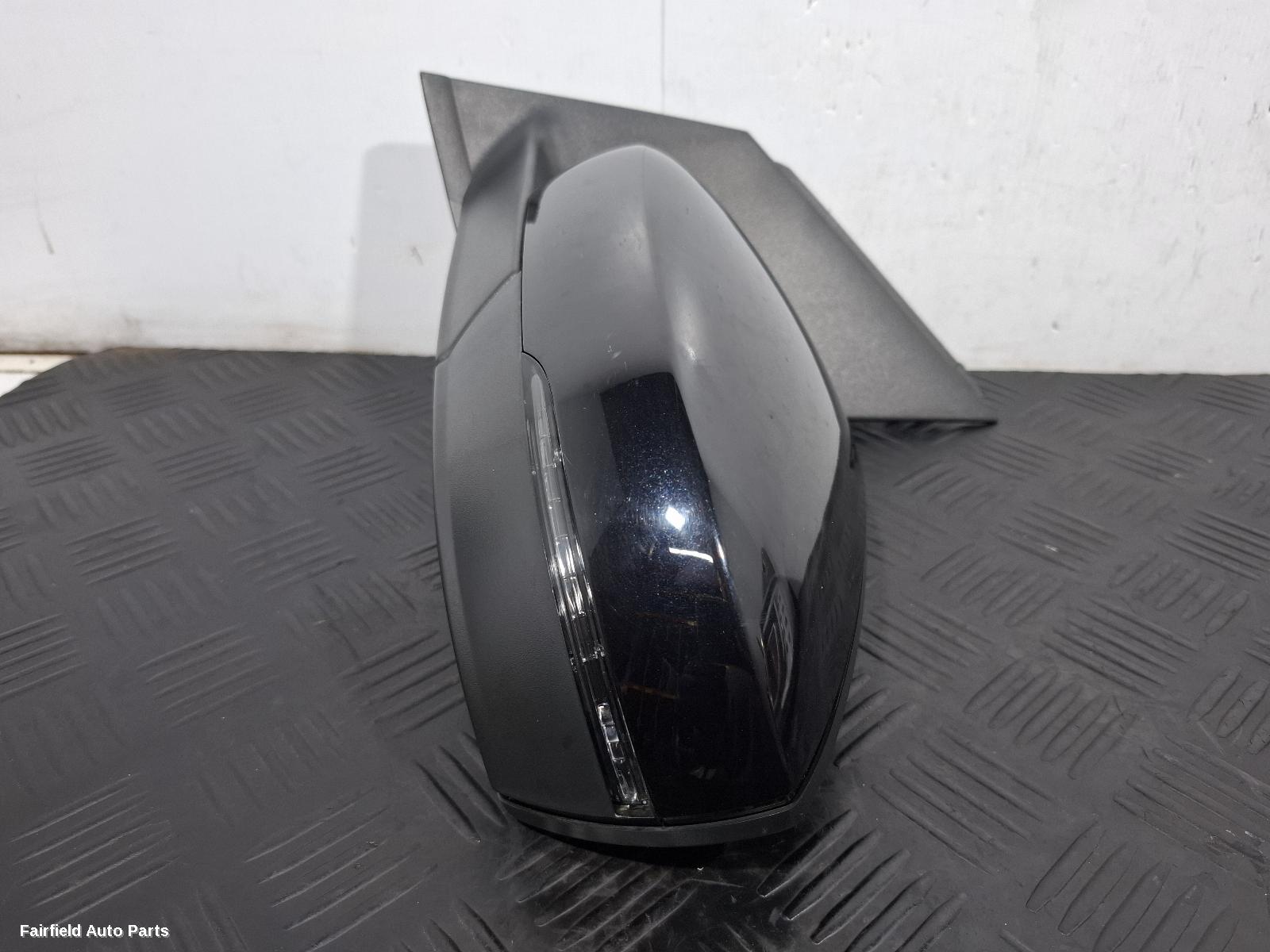 2014-2017 Volkswagen Polo Left Door Mirror