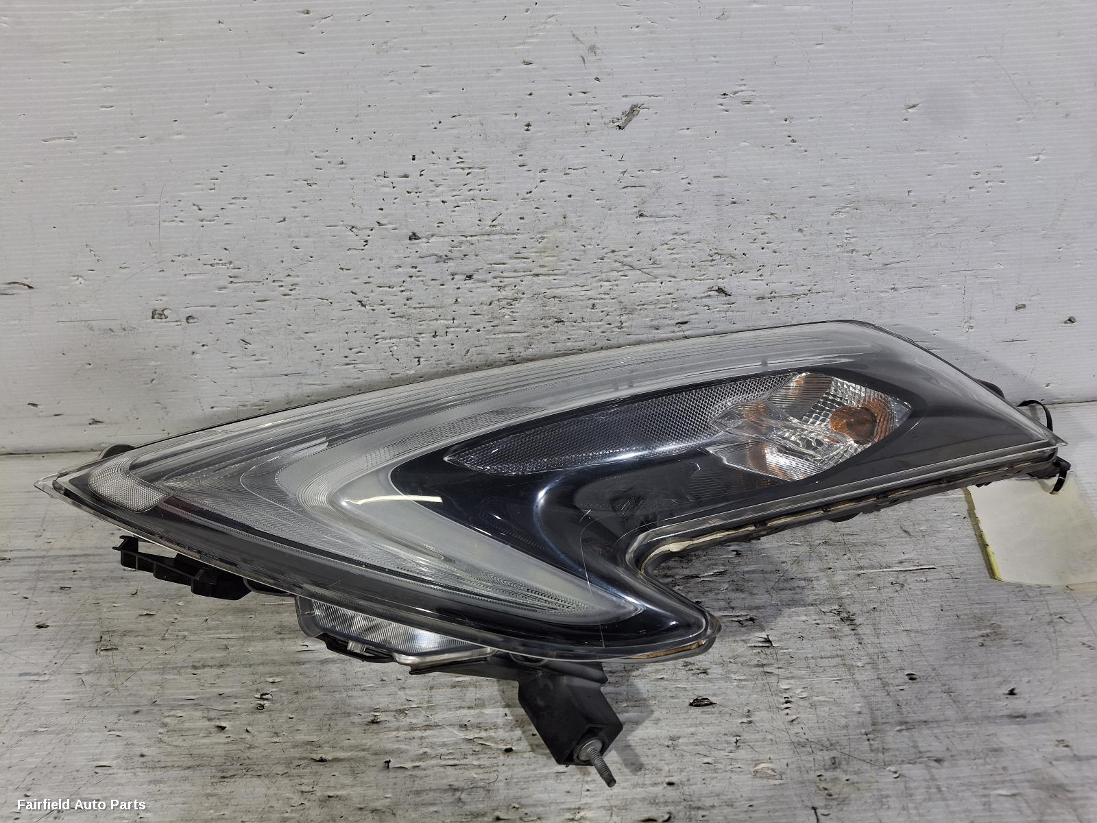 2015-2019 Nissan Juke Left Indicator Fog Side