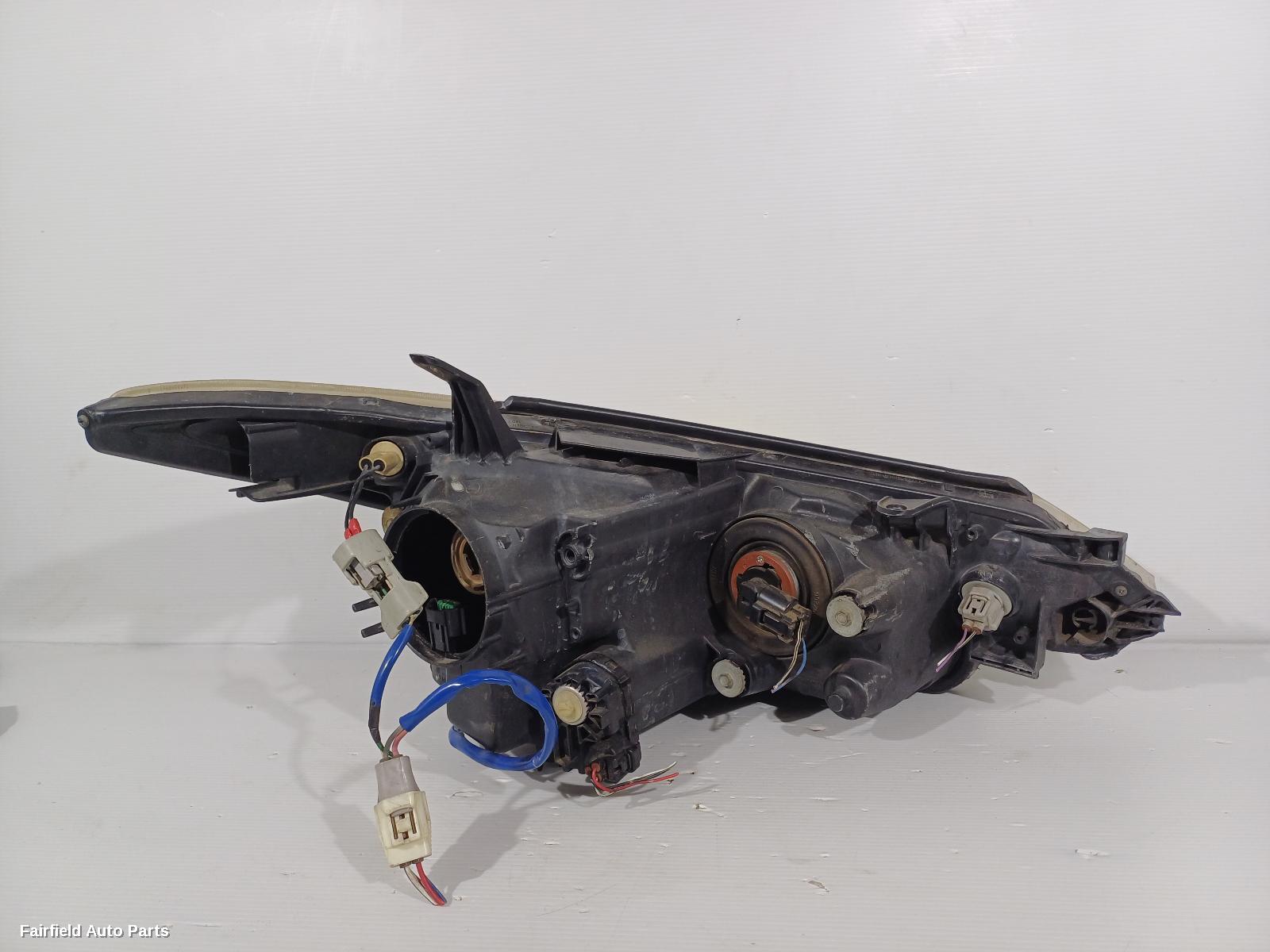 2006-2008 Toyota Tarago Left Headlamp