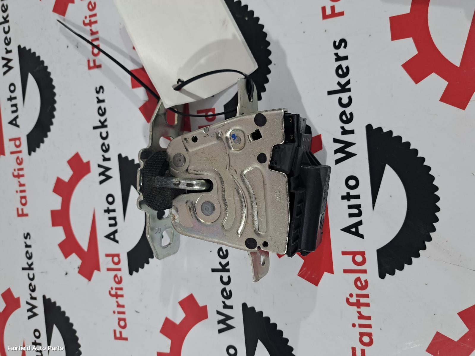 2017 Mercedes A Class Door Boot Gate Lock