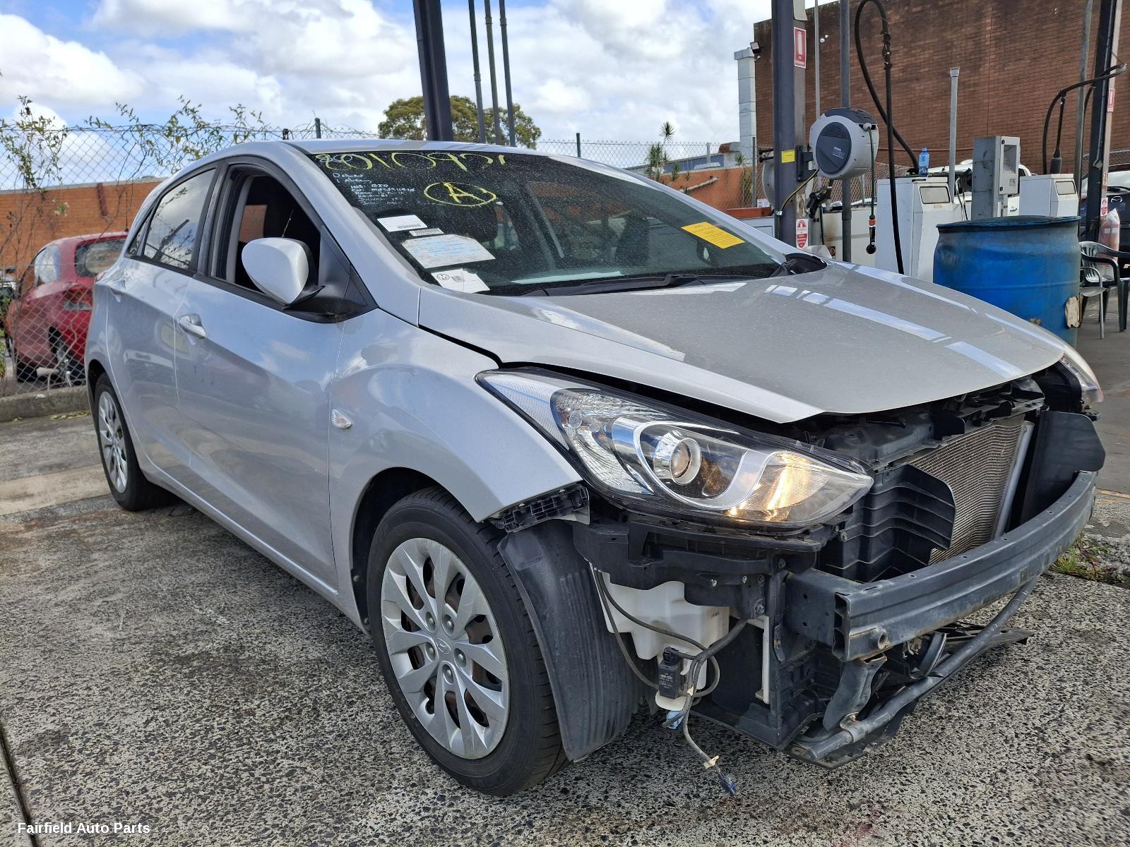 2012-2017 Hyundai I30 Seatbelt Stalk