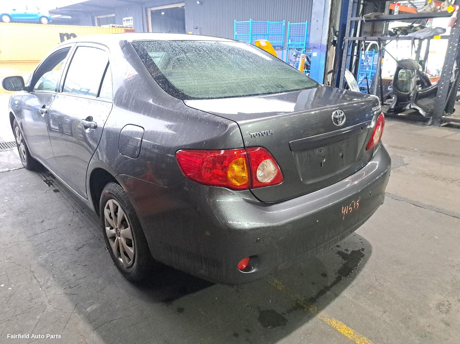 2008 Toyota Corolla Sunvisor