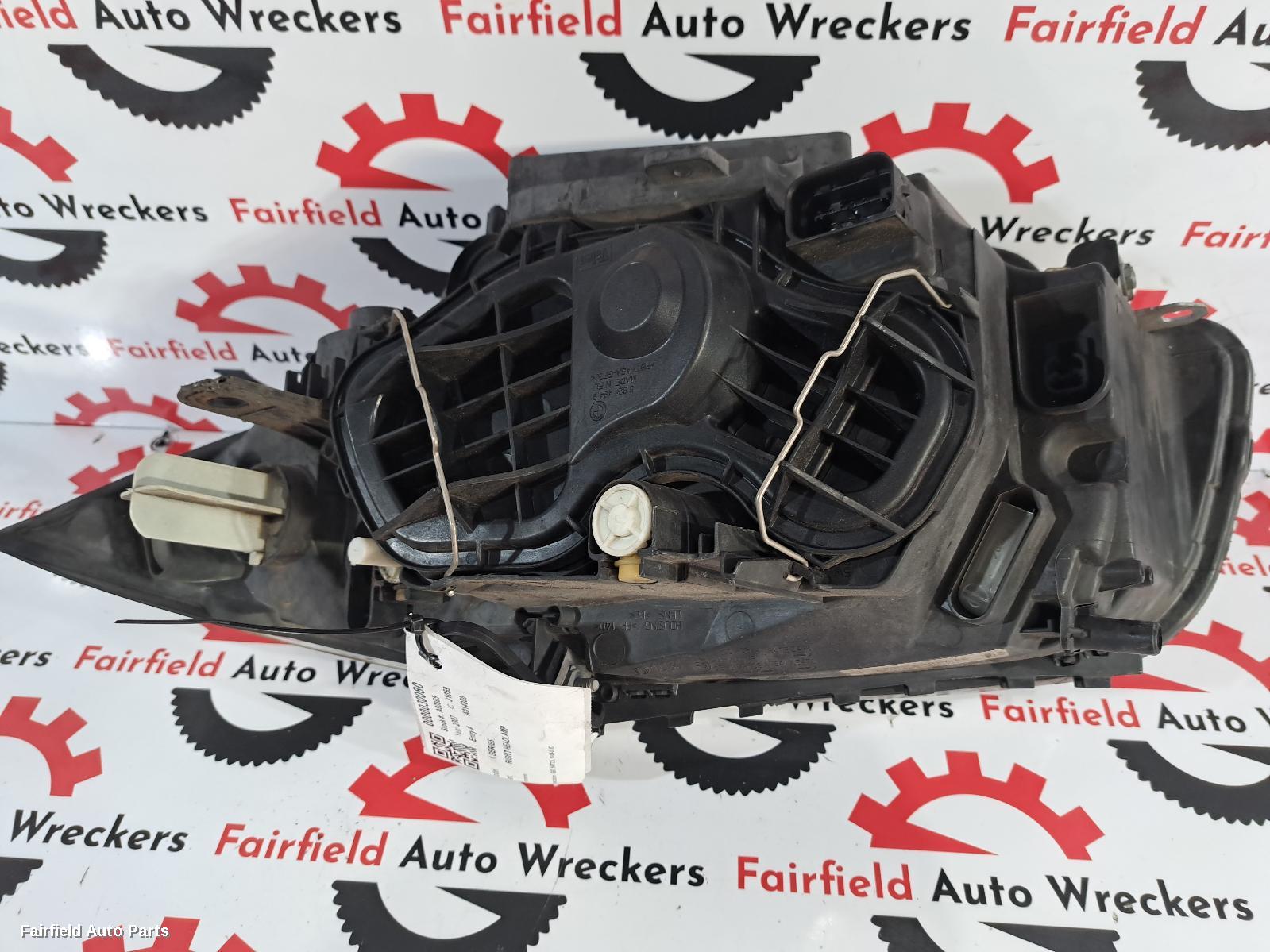 2004-2007 Bmw 1 Series Right Headlamp