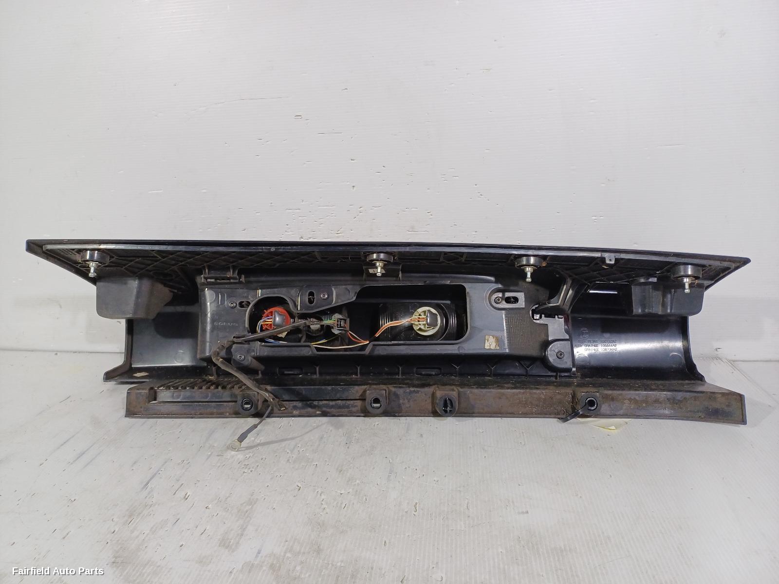 2015-2026 Renault Trafic Right Taillight