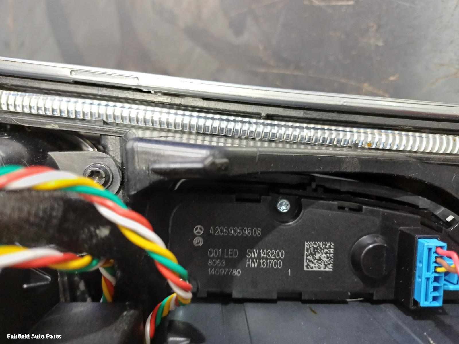 2018-2023 Mercedes C Class Radio Cd Dvd Sat Tv