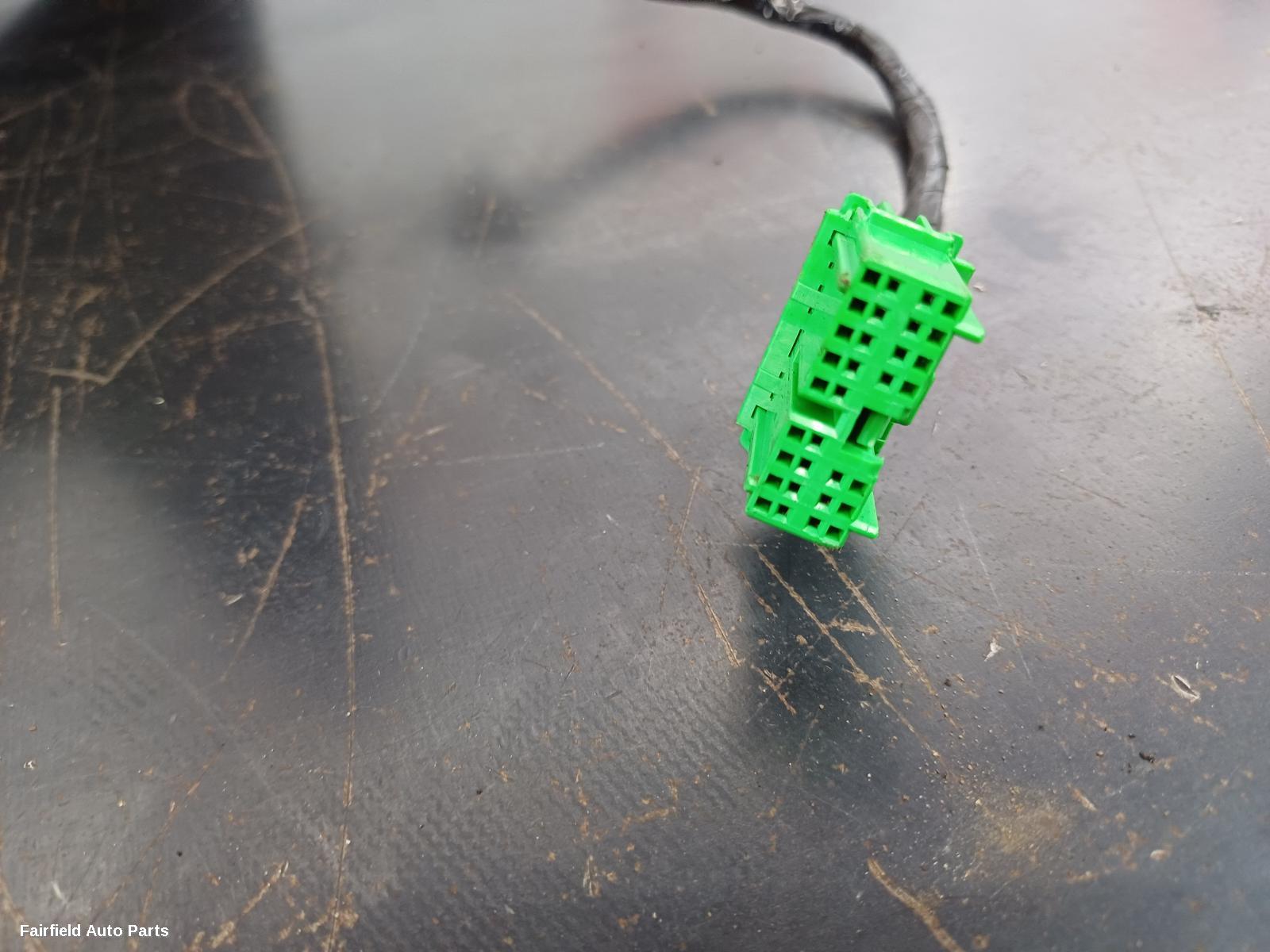 2011 Volvo Xc60 Right Door Mirror