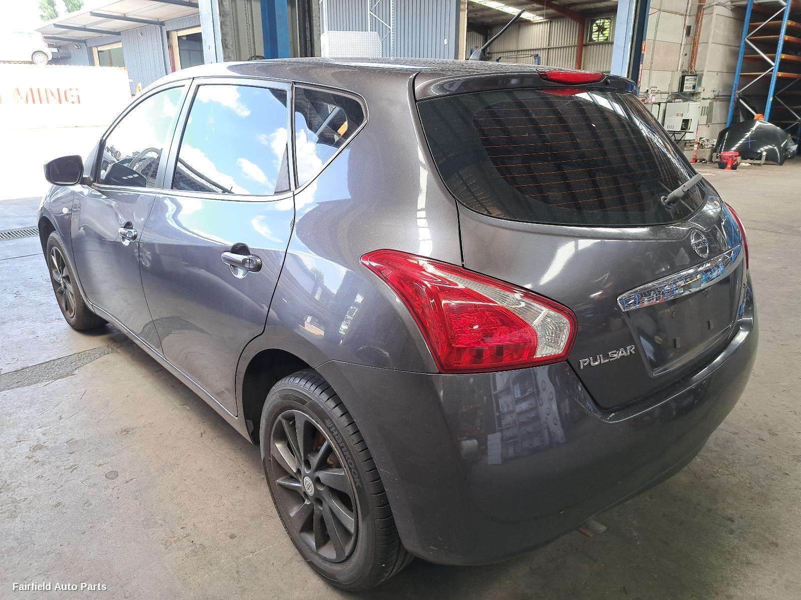 2015 Nissan Pulsar Left Taillight