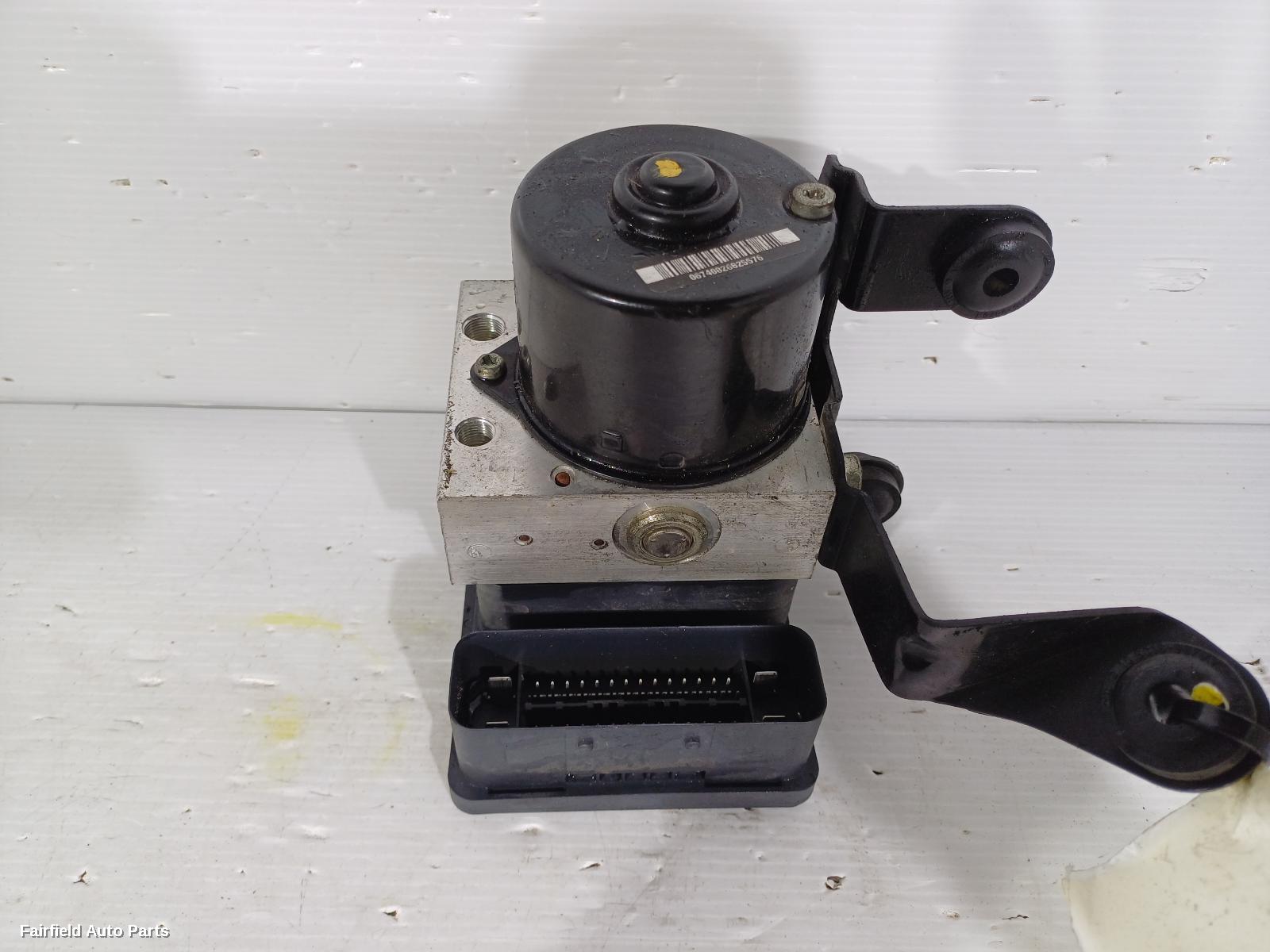 2003-2009 Mazda 3 Abs Pump Modulator