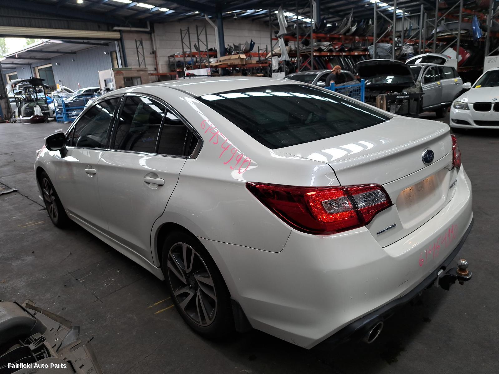 2018 Subaru Liberty Courtesy Light